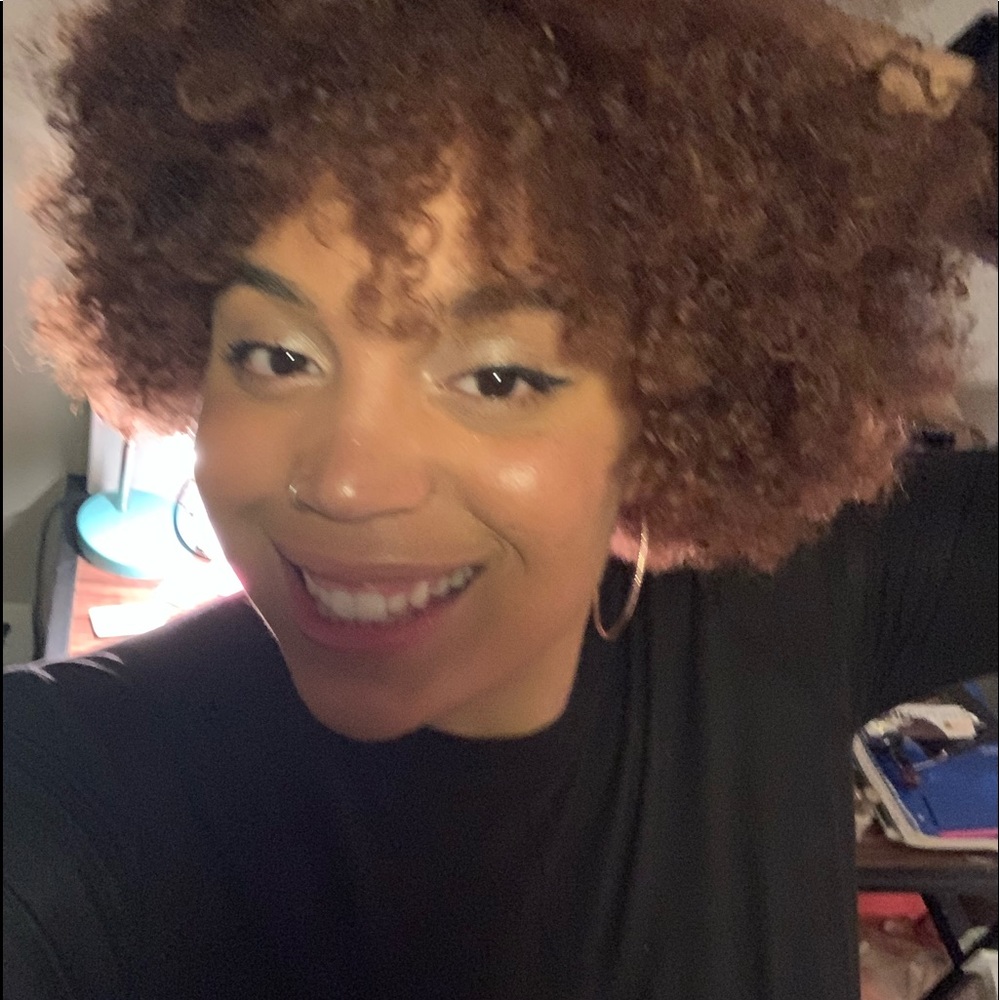 Meet your Posher, Shanel